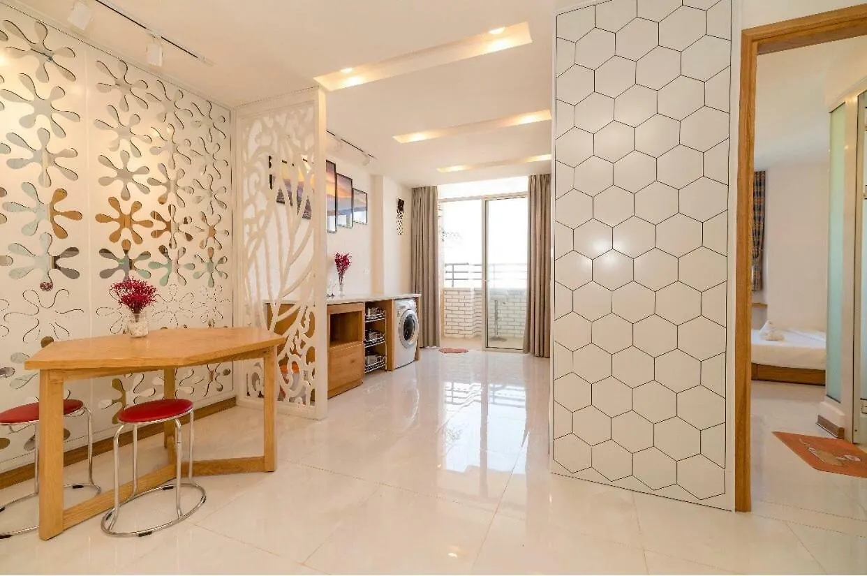 Madame Phuong - Can Ho Huong Bien Apartment Da Nang