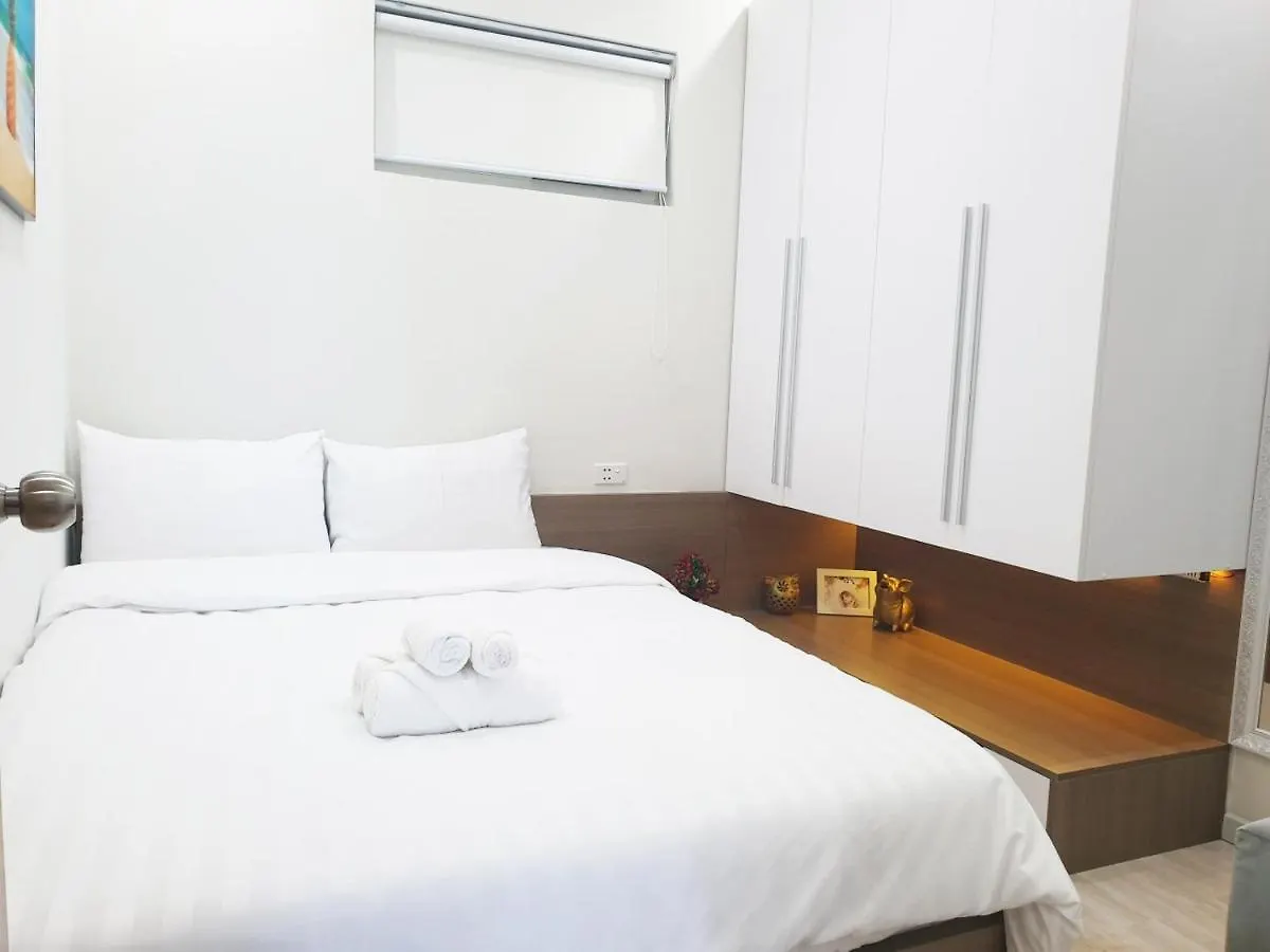 Madame Phuong - Can Ho Huong Bien Apartment Da Nang Vietnam
